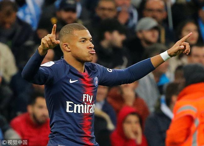 替补球员关键时刻得分逆转比赛（替补发威关键得分助队逆转取胜）