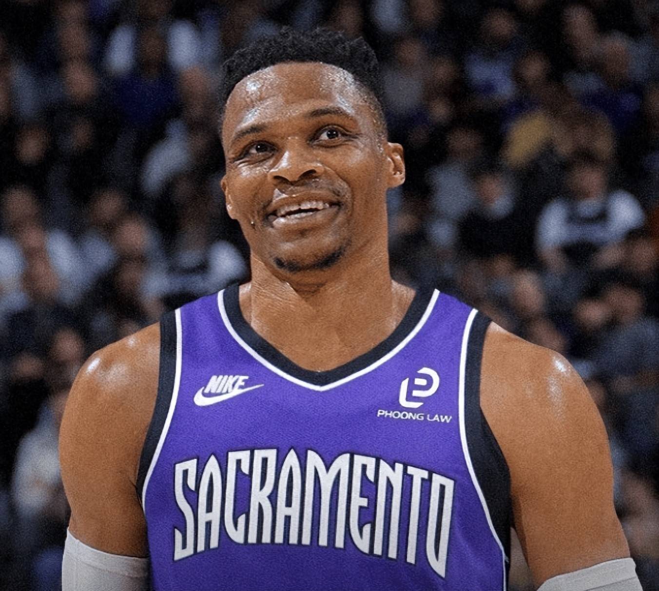 萨里：建议把VAR设备放的离替补席远一点，裁判需要冷静判断（萨里呼吁将VAR设备远离替补席，利于裁判冷静判罚）