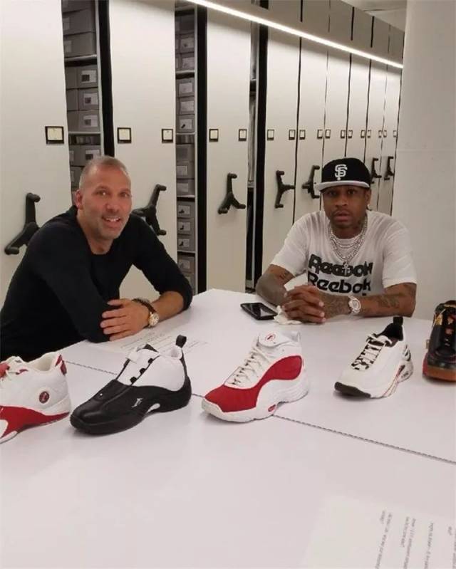 减少持球犹豫的训练方案（持球决断力提升训练方案）